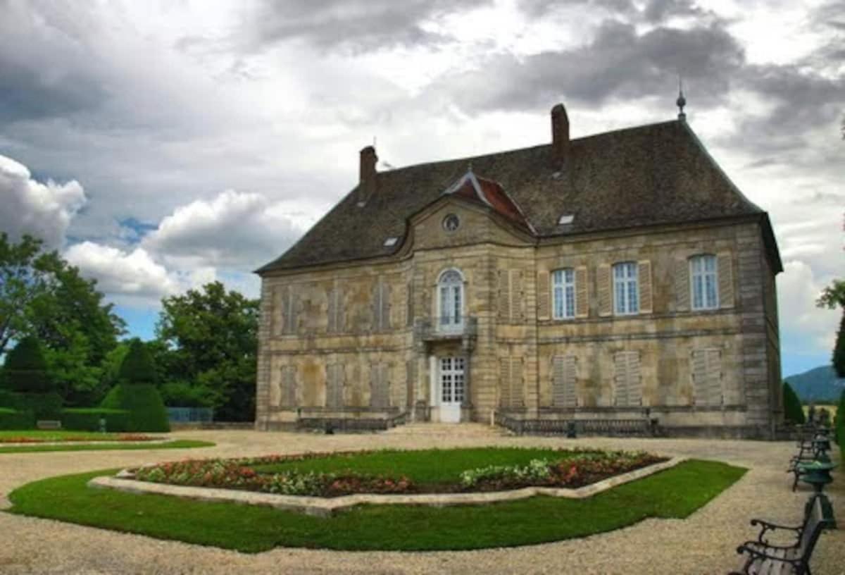 Gite 3 Etoiles "Entre Sources Et Riviere" Besancon Vaire-le-Grand Εξωτερικό φωτογραφία