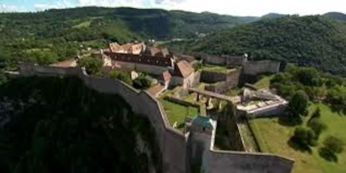 Gite 3 Etoiles "Entre Sources Et Riviere" Besancon Vaire-le-Grand Εξωτερικό φωτογραφία