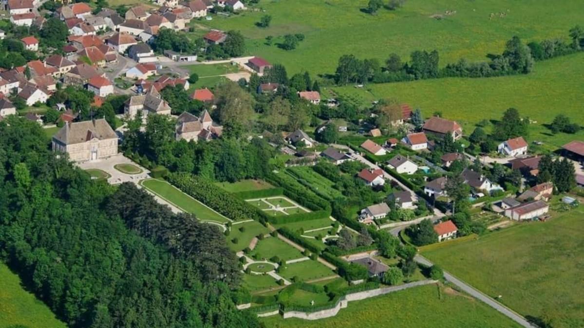 Gite 3 Etoiles "Entre Sources Et Riviere" Besancon Vaire-le-Grand Εξωτερικό φωτογραφία