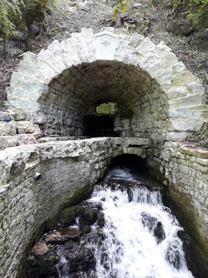 Gite 3 Etoiles "Entre Sources Et Riviere" Besancon Vaire-le-Grand Εξωτερικό φωτογραφία